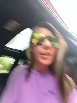 tastemecaroline: вебкам-шоу