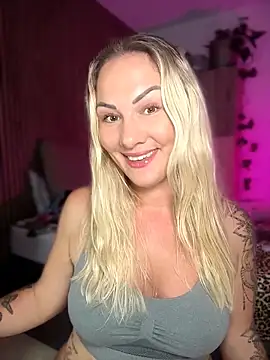 NastyMilf_ Live XXX-chat