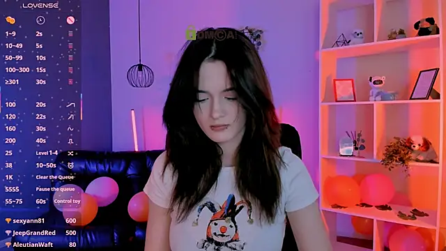 liana_kisses Chat XXX live