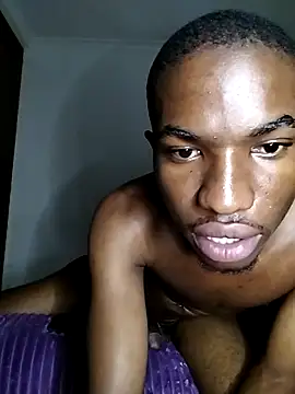 Breezyvikky's Live XXX Chat