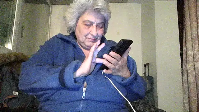 ExquisiteMature's Live XXX Chat