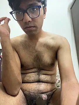 BoyzaraHatke Show in webcam