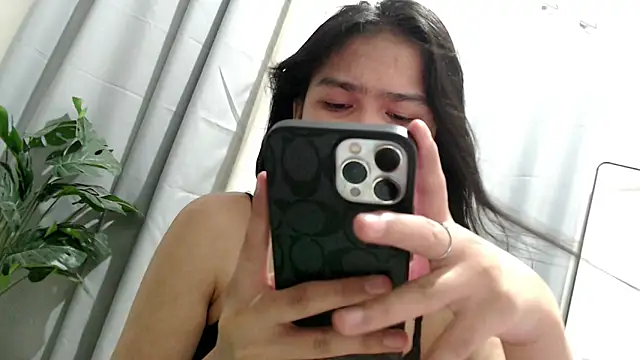 _Yametekudasai_ Pertunjukan Webcam