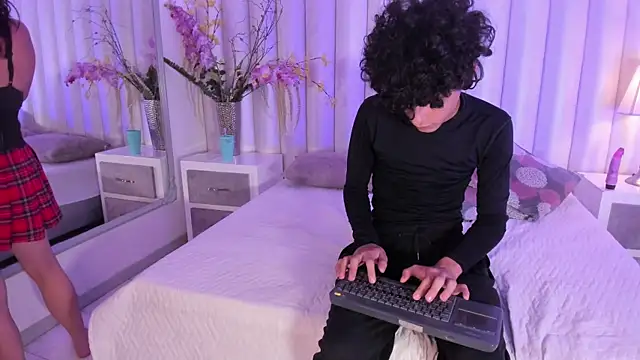 MiaAndFelim Webcamshow