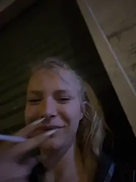 AnastasiaAniessのライブXXXチャット