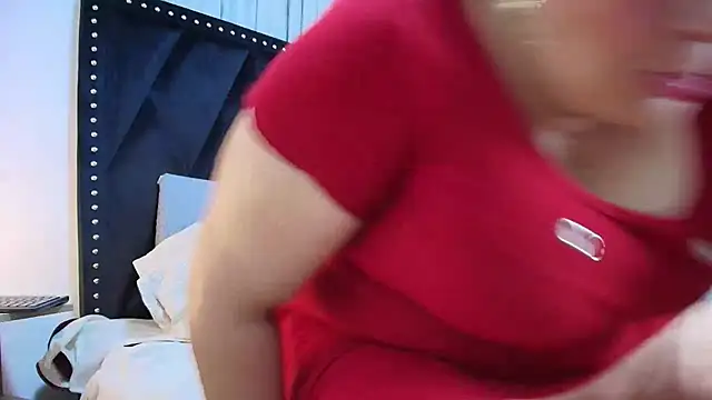 Rachele_x – Naživo XXX chat