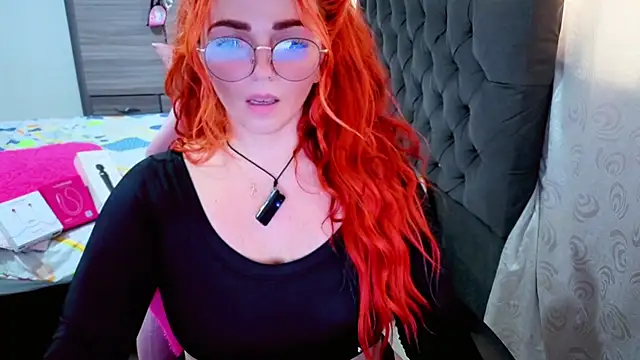 Alexatexa2929: διαδικτυακό σόου στην κάμερα