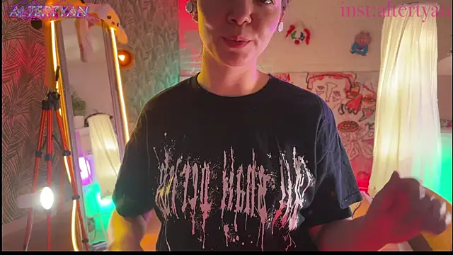 Živý XXX chat altertyan