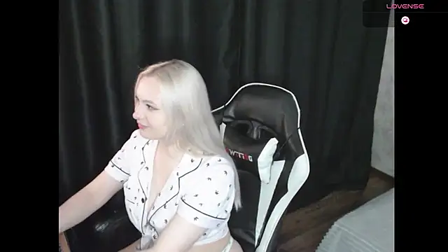 Živý XXX chat VikaPowers