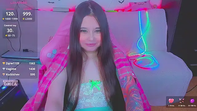 Lolisuccub Chat XXX in diretta