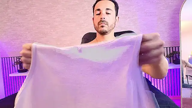 عرض كام Adams_Sanz