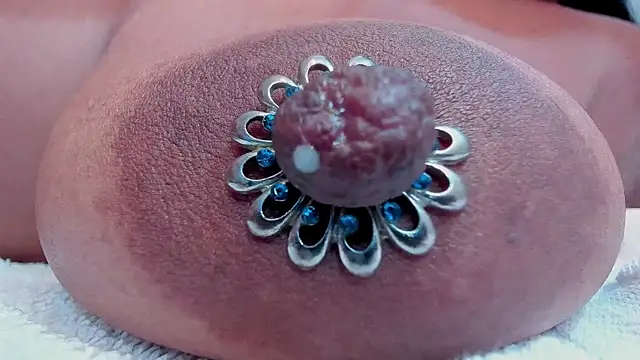 แชท XXX สดของ zara_lopez