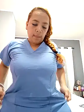 -Serena_'s Live XXX Chat