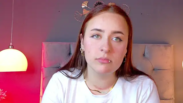 Chat XXX en directo de FoxieNova