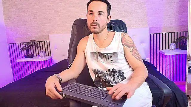 Adams_Sanzのウェブカメラショー