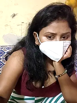 Chat XXX ao vivo de Tridha_2