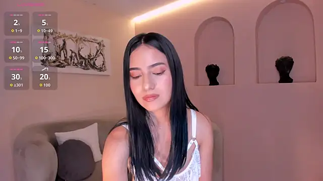 LucieMartin's Live XXX Chat