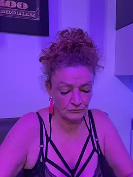 Pertunjukan Kamera Web Milf-Gabi