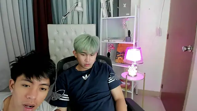 davincihugecock 网络视讯表演