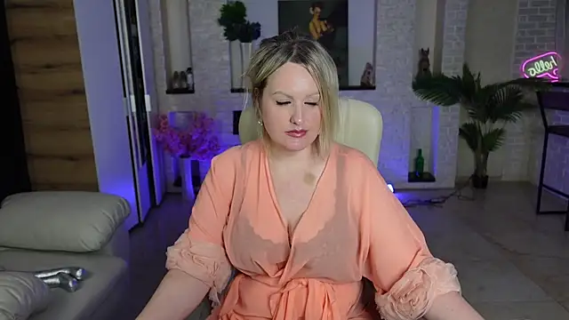 MariemLui 现场XXX聊天