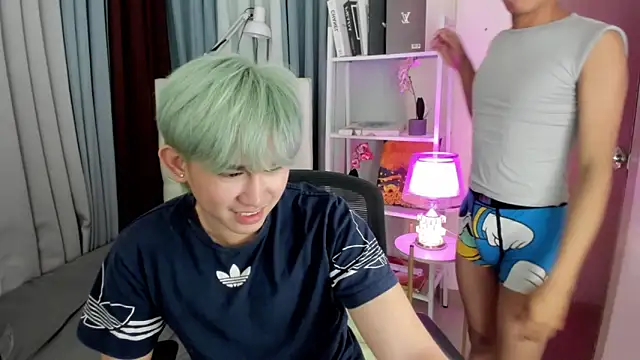 davincihugecock Chat XXX live