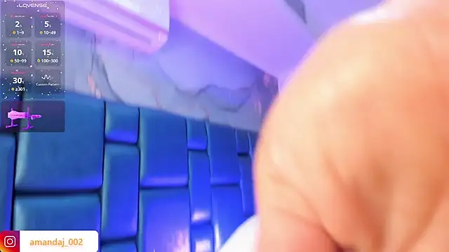 amandaaJones_のライブXXXチャット