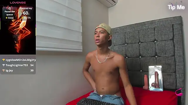 Little_Twink19x Webcam show