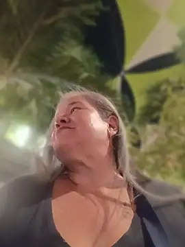 CheekySnowQueen_69 Chat XXX live