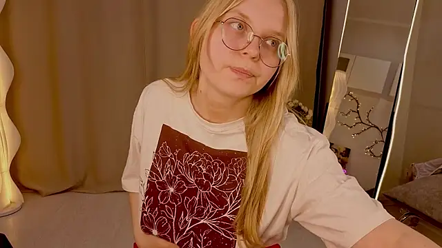 Chat +18 de AlicaCohill ao vivo