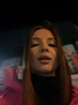 Chat +18 de KrisMagnoly ao vivo