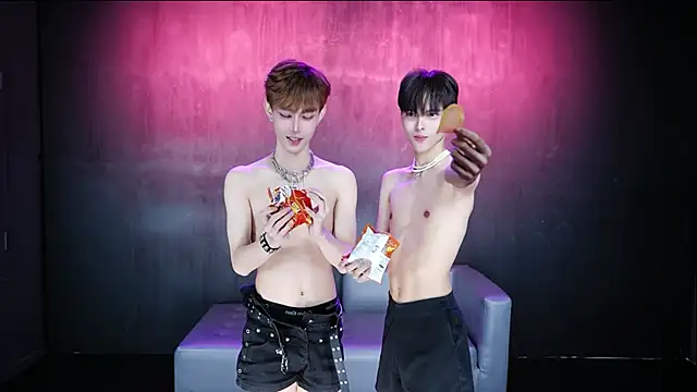 Queen-Vibe: онлайн-секс-чат