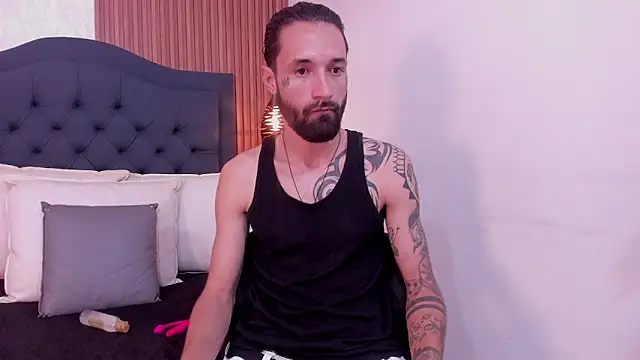 Hisoka_011 – webcam-show