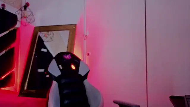 Melissa_Adamsx Chat XXX in diretta