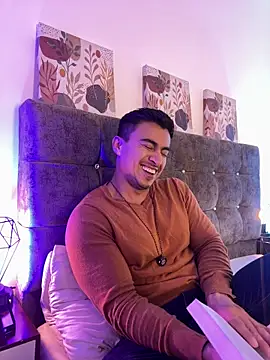 Chris_Clarckn Webbikameraesitys