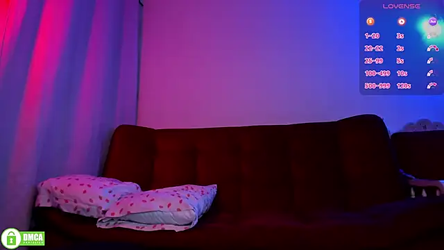 ohpetitemuse's Live XXX Chat