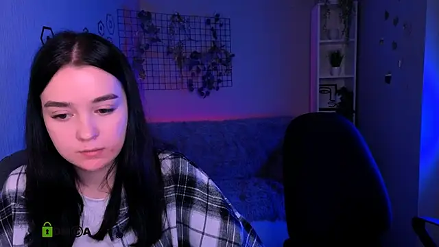 bella_dorn's Webcam Show