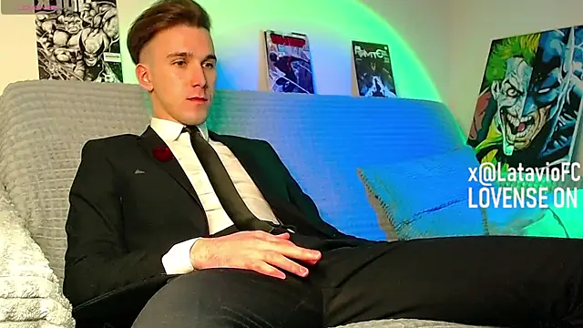 Midnighter_: вебкам-шоу