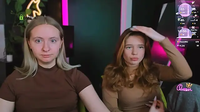 mila_glow1's Live XXX Chat