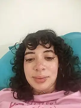 Chat XXX en directo de sajecrismaa