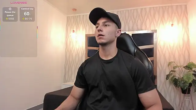 Noah_Clarkkのウェブカメラショー