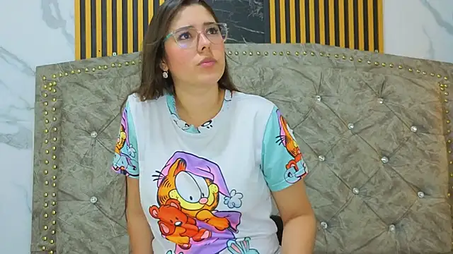 دردشة ElisVega الجنسية المباشرة