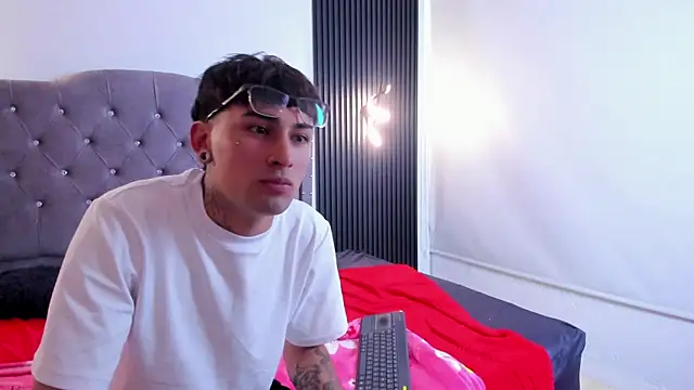 Вебкам-шоу Kenji_n_Rousse