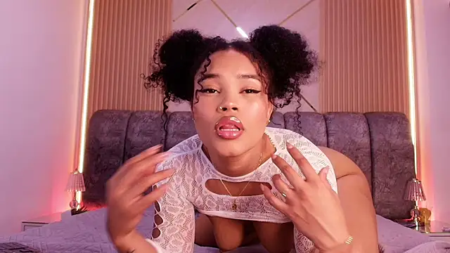 naia_blessed – Live XXX-chat