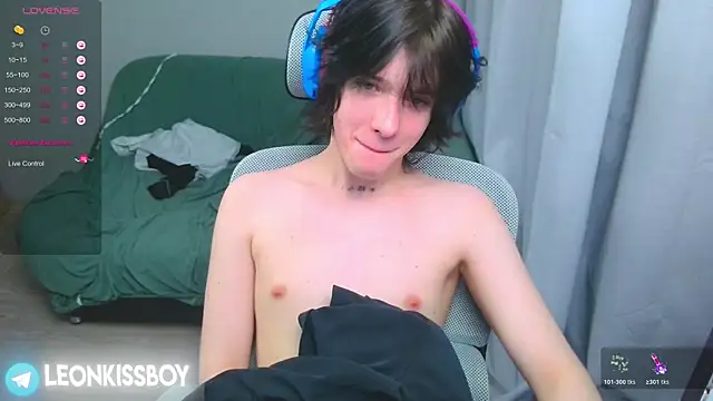 عرض كام LeonBoykisser