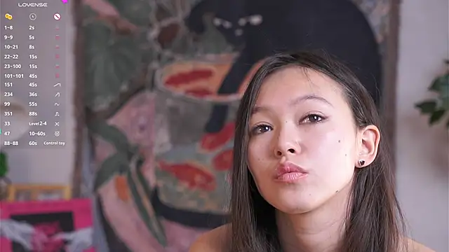 JanelBitther – Naživo XXX chat