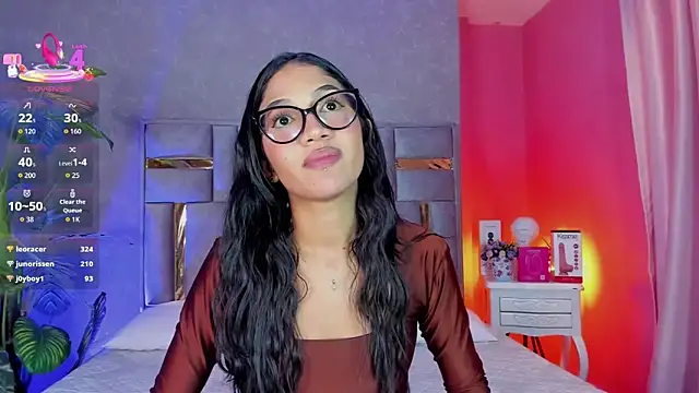 Chat +18 de Tyla_Ks ao vivo