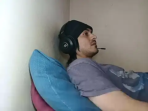 onlychinin Webcam Show