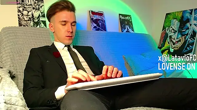 Chat XXX Live Midnighter_