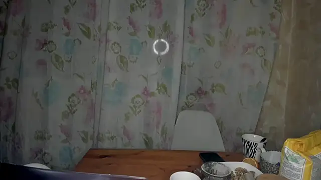 Czat XXX na żywo – Elle_Milfa