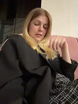 Chatroom XXX en direct de HarrietDart